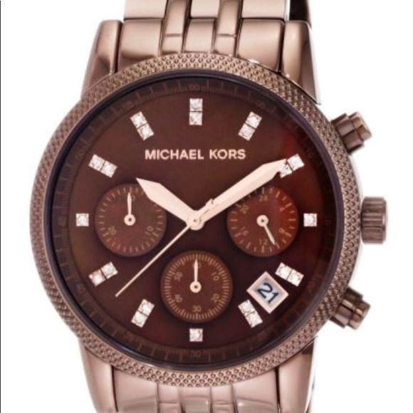 Micheal Kors Watch - Picture 4 of 8